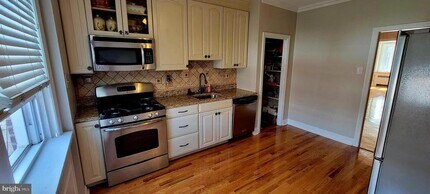 3419 Oakmont St in Philadelphia, PA - Building Photo - Building Photo