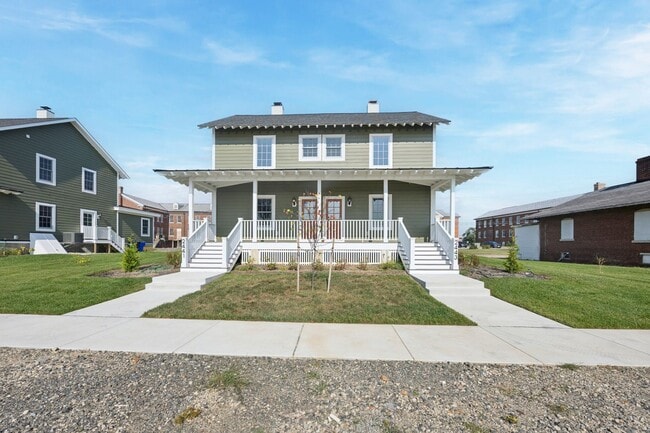 property at 2441 Old Battery Ln