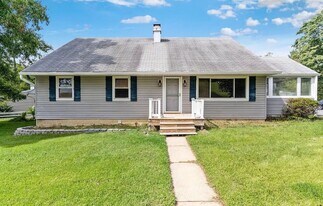 438 Bloomsbury Ave in Catonsville, MD - Building Photo