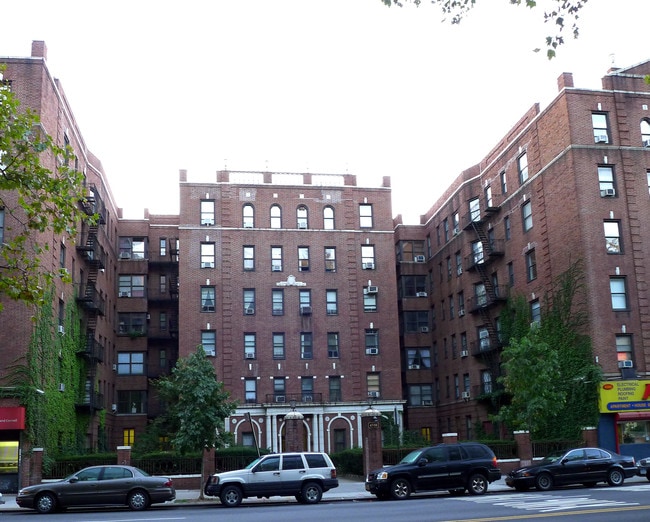 4580 Broadway in New York, NY - Foto de edificio - Building Photo