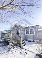 1123 Walker Lake Rd in Mansfield, OH - Building Photo