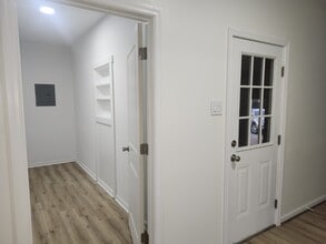 5332 Hicone Rd in McLeansville, NC - Building Photo - Building Photo