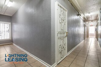 5120 S Avalon Blvd in Los Angeles, CA - Building Photo - Building Photo