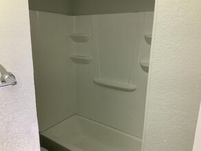 921 NW Summercrest Blvd in Burleson, TX - Building Photo - Building Photo