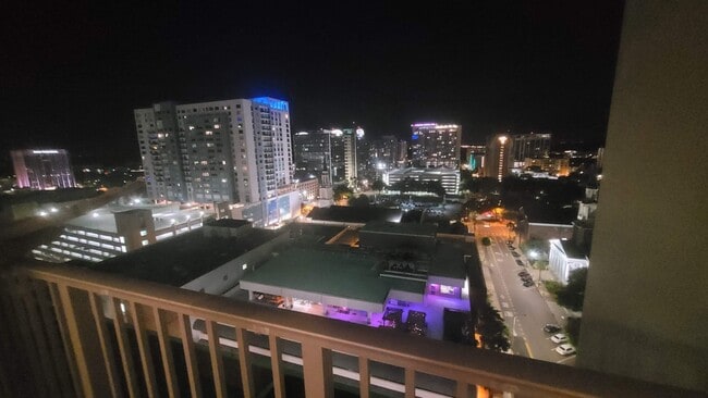155 S Court Ave, Unit 1203 in Orlando, FL - Building Photo - Building Photo
