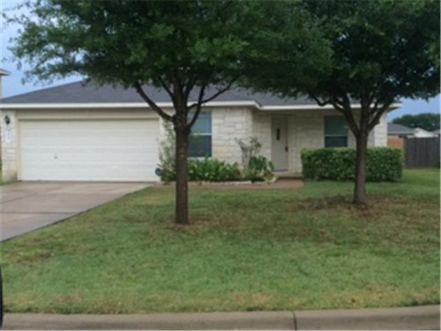 1013 Warbler Cove in Hutto, TX - Building Photo