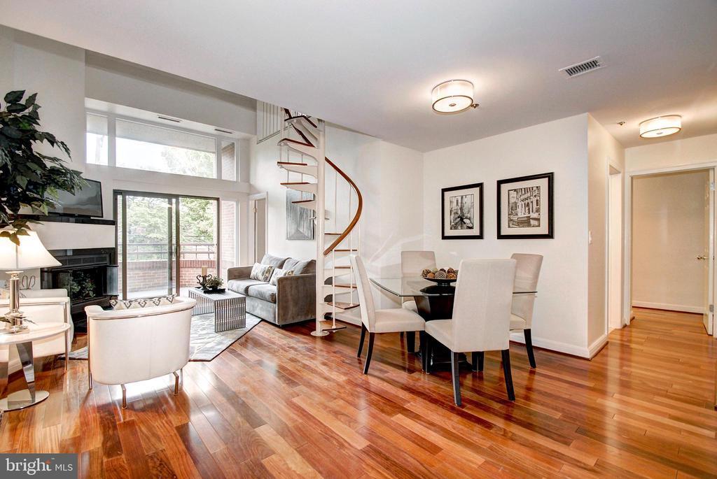 5300 43rd St NW-Unit -204 in Washington, DC - Building Photo