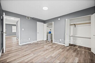 9119 Spyglass Pl in Charlotte, NC - Building Photo - Building Photo