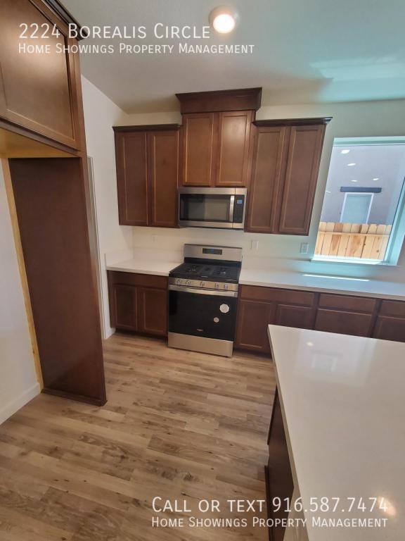 2224 Borealis Cir in Roseville, CA - Building Photo - Building Photo