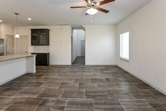 21307 Cypress Conifer Dr in Cypress, TX - Foto de edificio - Building Photo