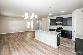 139 Spring Knoll Dr in Charlotte, NC - Building Photo - Building Photo