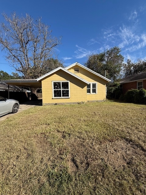 property at 2760 N Foster Dr