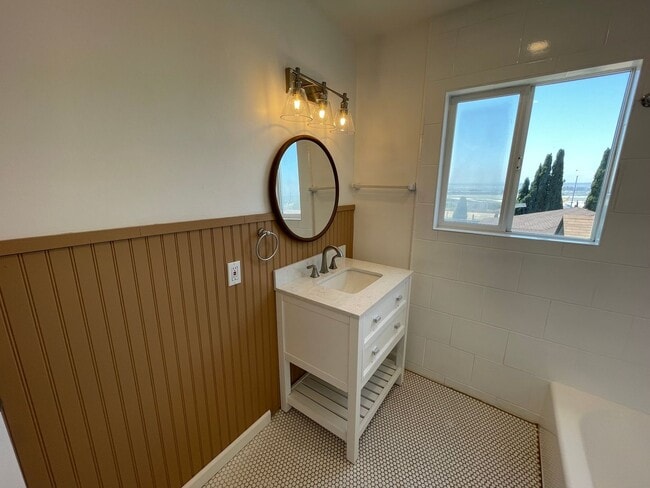 property at 1408 Sassafras St
