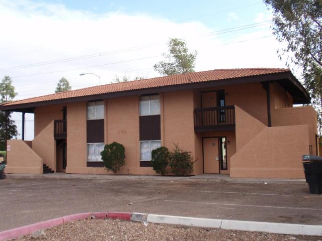 3143 E Cicero St in Mesa, AZ - Foto de edificio