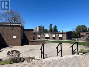 67-167 Godstone Rd in Toronto, ON - Building Photo - Building Photo