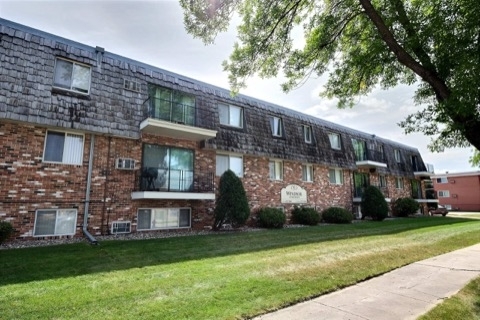 Windsor in Fargo, ND - Foto de edificio