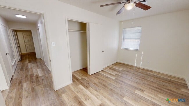 property at 1505 Daude Ave