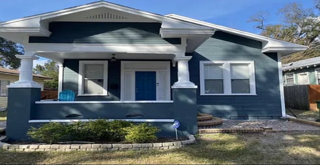 property at 1216 E 25th Ave