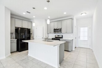 260 Brandon Lks Dr in St. Augustine, FL - Building Photo - Building Photo