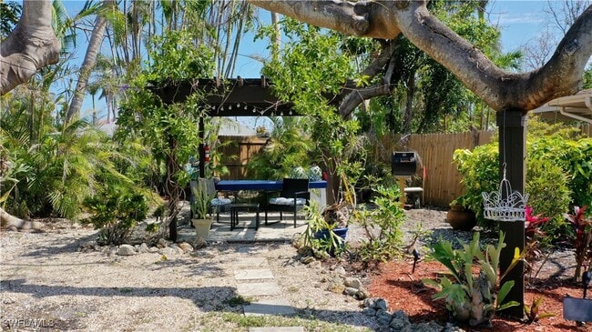 property at 253 Bayshore Dr