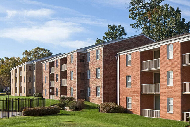 Lerner University Square in Greenbelt, MD - Building Photo - Building Photo