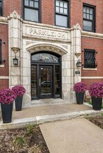 5616-42 Pershing Ave in St. Louis, MO - Building Photo - Building Photo