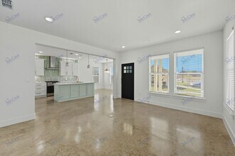 100 Cardinal Wds in Granbury, TX - Building Photo - Building Photo