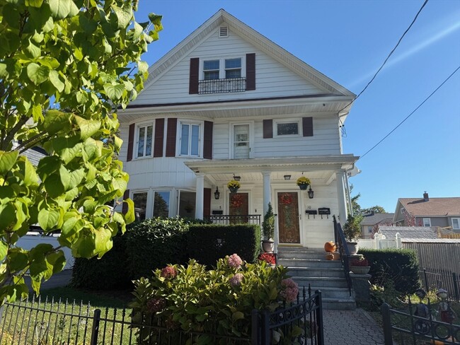 property at 10 Bradford St