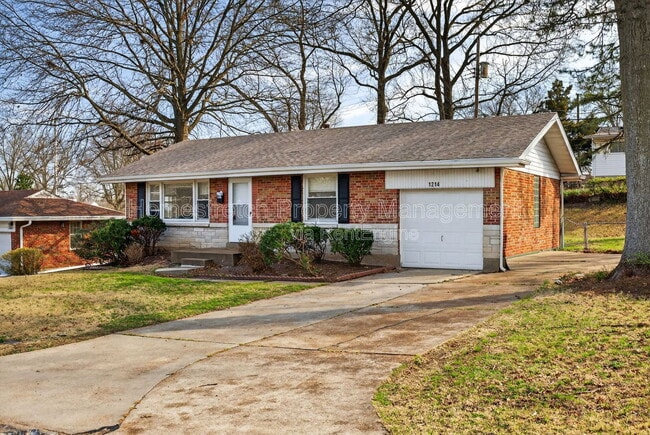 property at 1214 Forest Home Dr