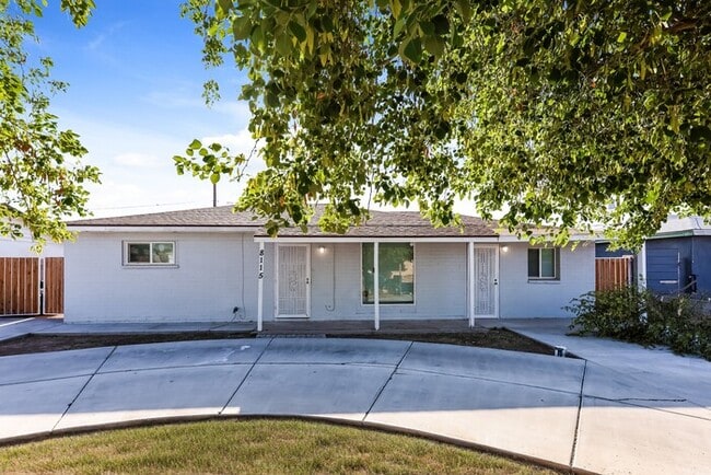 property at 8115 N 29th Ave