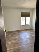 1527 Delucchi Ln in Reno, NV - Building Photo - Building Photo