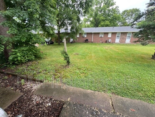 7044 Meadow Trail in Brownsburg, IN - Building Photo - Building Photo