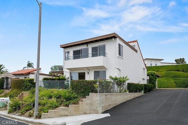 715 Calle Camisa in San Clemente, CA - Building Photo - Building Photo