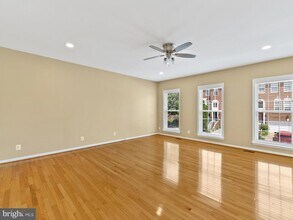 15005 Danube Way, Unit 17 in Haymarket, VA - Building Photo - Building Photo