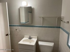 6128 Longchamp Dr in Jacksonville, FL - Building Photo - Building Photo