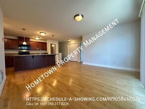 6052 Illinois Ln SE in Lacey, WA - Foto de edificio - Building Photo