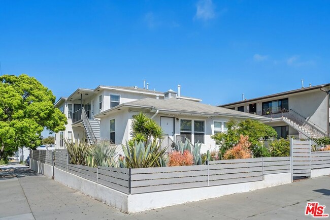 property at 1805 7th St