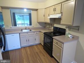 636 Yale Ct in Bensalem, PA - Building Photo - Building Photo