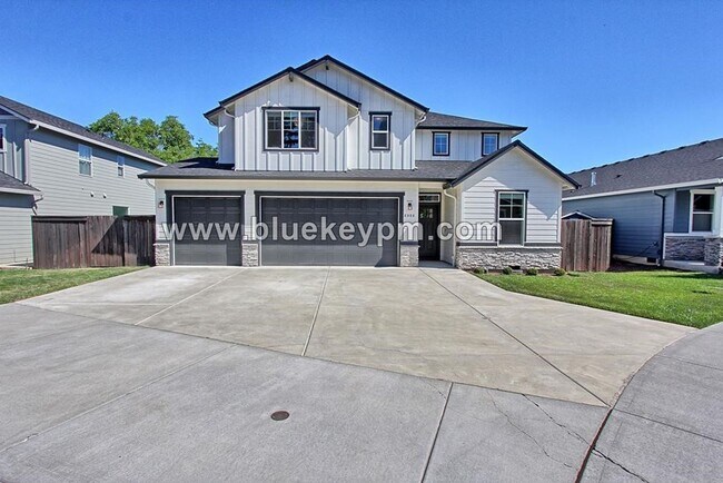 property at 6904 NE 72nd Way