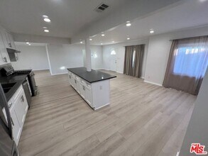 10745 Saticoy St in Los Angeles, CA - Building Photo - Building Photo