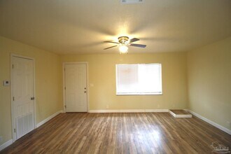 637 Ditmar St in Pensacola, FL - Building Photo - Building Photo