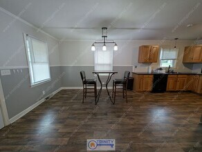 706 W Lee Rd in Taylors, SC - Building Photo - Building Photo
