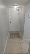 3777 NW 78th Ave, Unit 14F in Hollywood, FL - Foto de edificio - Building Photo