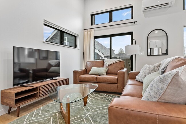 2517 Vallette St in Bellingham, WA - Building Photo - Building Photo