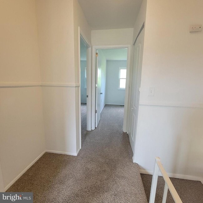 8235 Tomlinson Ct in Severn, MD - Building Photo - Building Photo