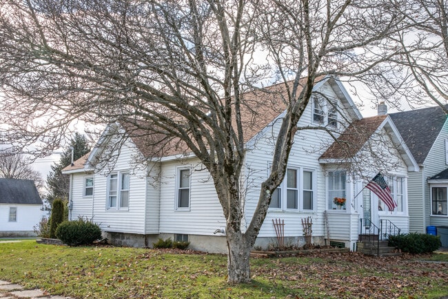property at 401 Parkwood Ave