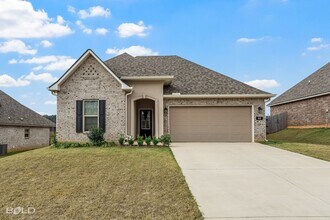 315 Hummingbird Ln in Princeton, LA - Building Photo - Building Photo