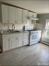593 Penn St in Perth Amboy, NJ - Building Photo - Building Photo
