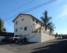 Polley Drive Apartments in San Marcos, CA - Building Photo - Building Photo