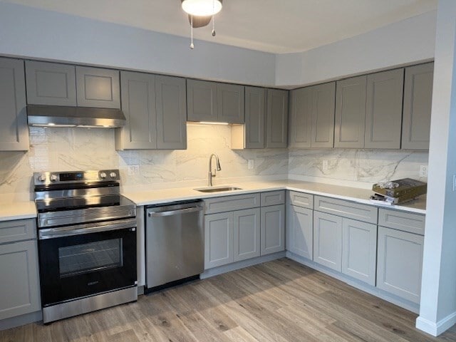 property at 51 Quaker Ln